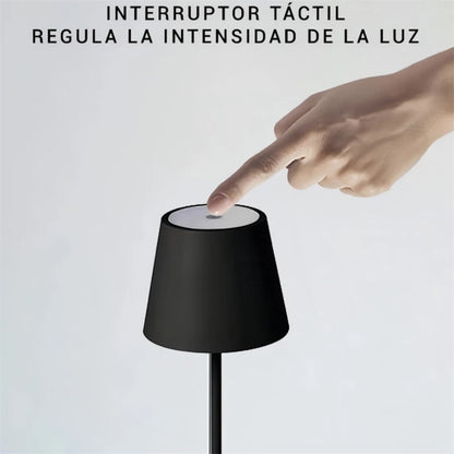 Lámpara Recargable LED – Altura Ajustable y Resistente al Agua